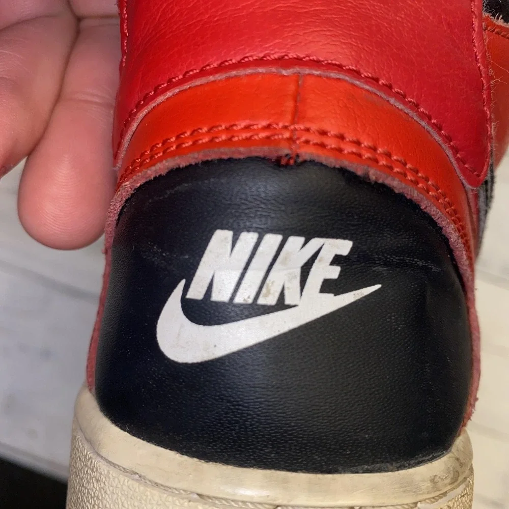 Nike Force Shoes Boys 7Y Red Black High Top 2015 Basketball Athletic 615158-602